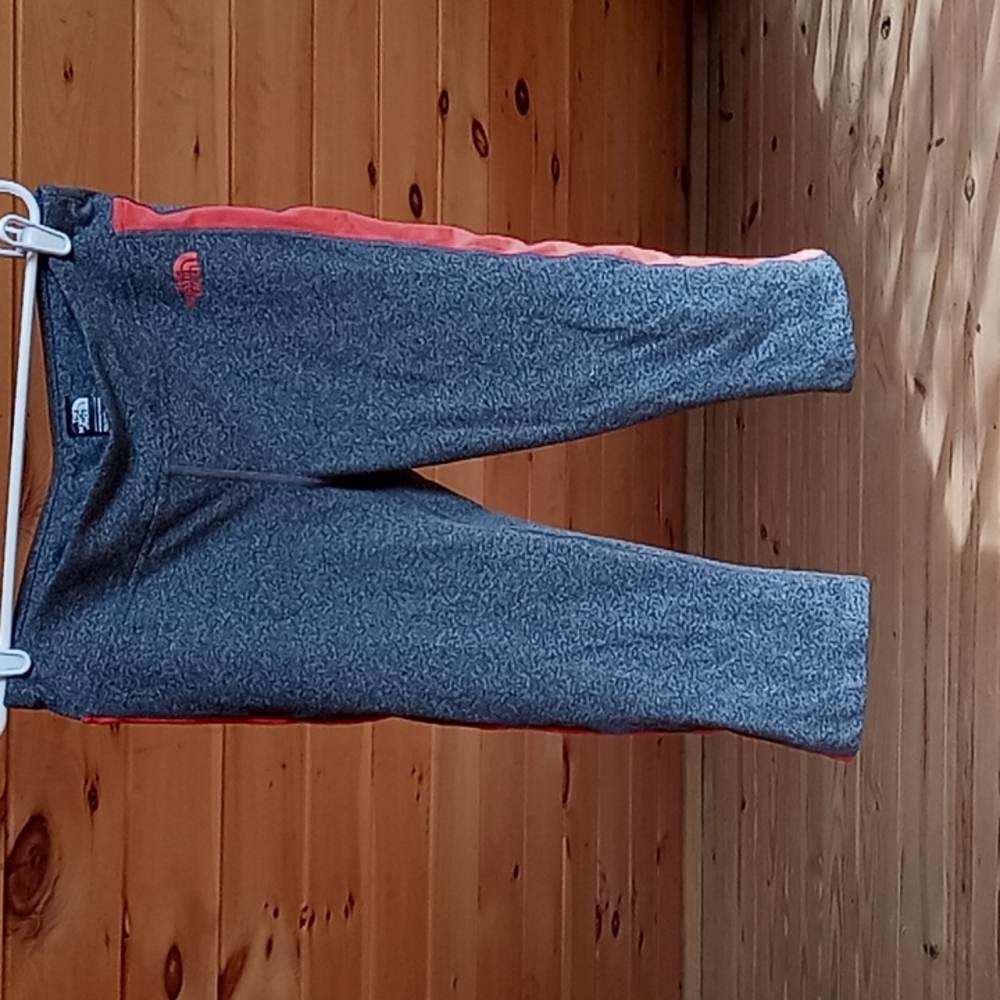 The North Face capri yogas